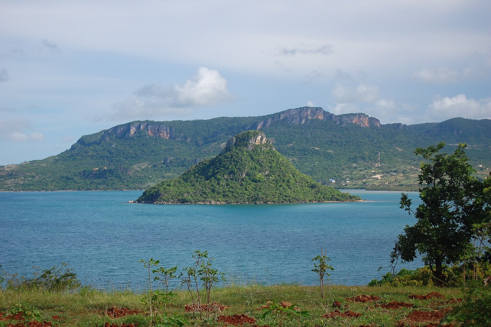 Le pain de sucre dans la baie de Diego-Suarez