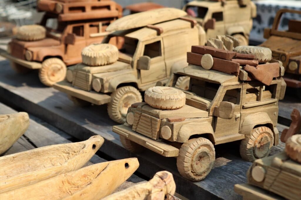 Artisanat sur bois de la région d’Ambositra